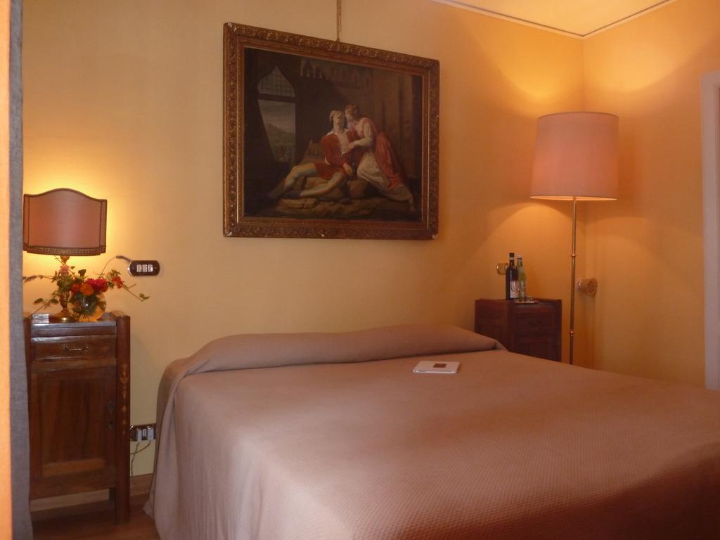 B&B Casa Forster Cannero Riviera Pokoj fotografie