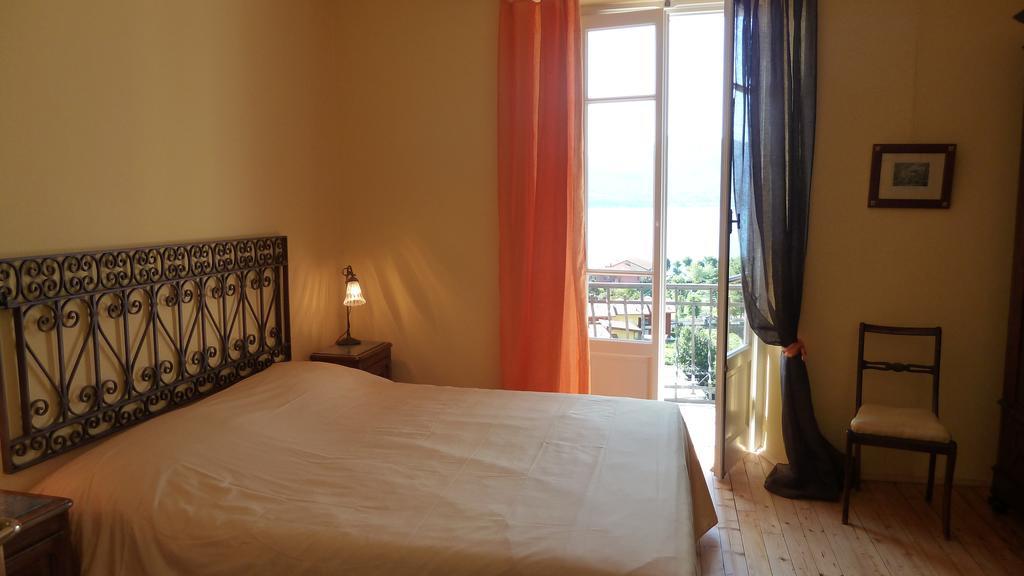B&B Casa Forster Cannero Riviera Pokoj fotografie